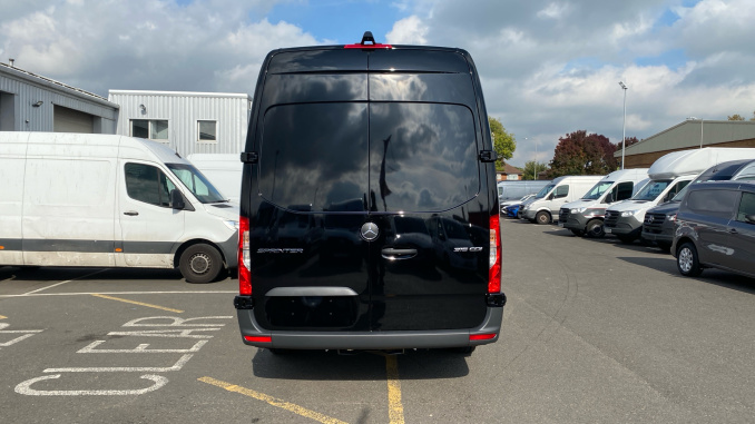 Mercedes-Benz Sprinter 315Cdi L3 Diesel Rwd 3.5t H2 Select Van - Image 10
